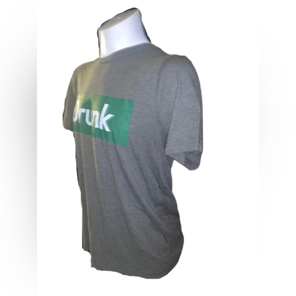 DRUNK Bar Stool Sports Men’s Medium Tee shirt - Picture 3 of 9